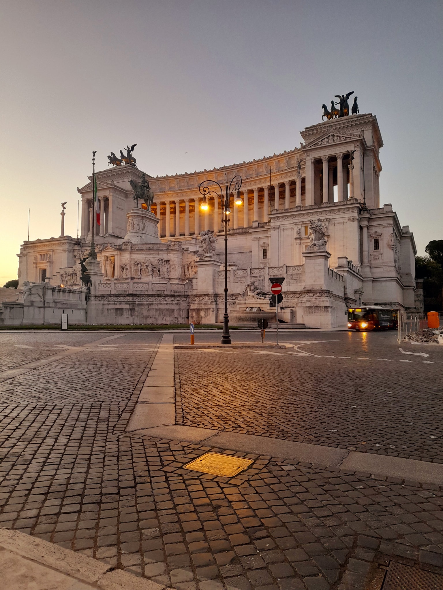 Il Vittoriano “sotto le stelle” visita serale con apertura straordinaria 6/9 ore 19:30